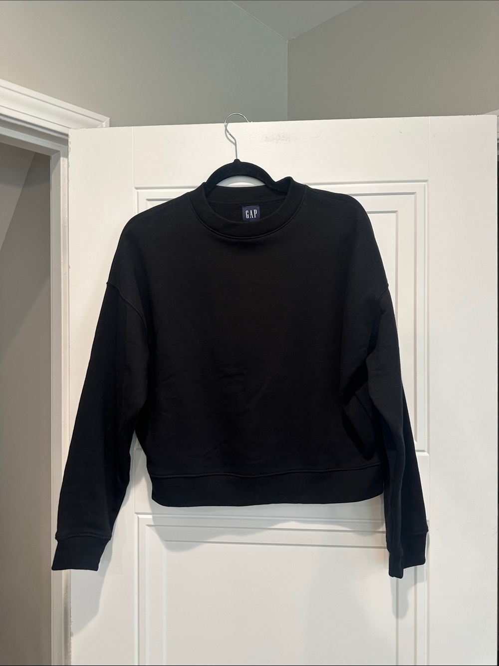 NWT Gap Sweatshirt